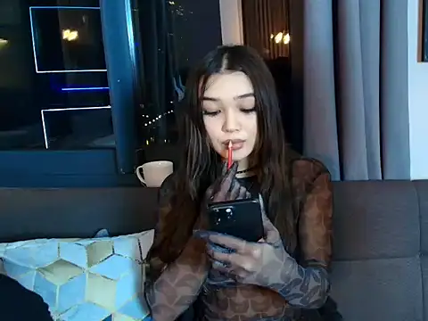 Snapshot of Cassara chatting on December 18, 7:09 pm Cassara online show from December 18, 7:09 pm