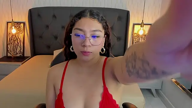 angelinemore online show from March 9, 7:29 pm