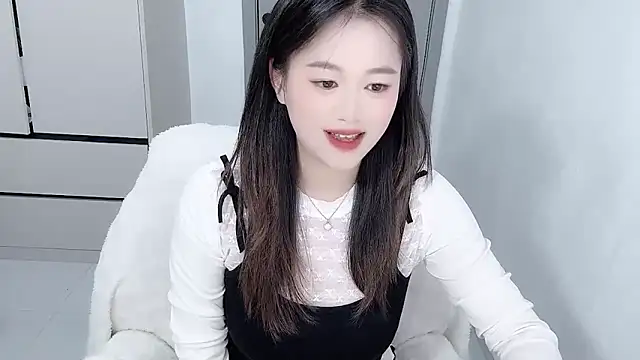 Amireux-8 online show from February 10, 12:09 pm