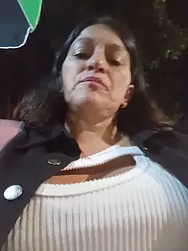 Snapshot of SAMMY_30- chatting on June 16, 11:51 pm SAMMY 30- online show from June 16, 11:51 pm