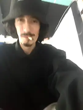 sk8-boy online show from January 7, 3:36 pm