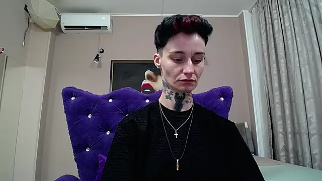 Snapshot of KennyXSX chatting on July 1, 1:56 pm KennyXSX online show from July 1, 1:56 pm