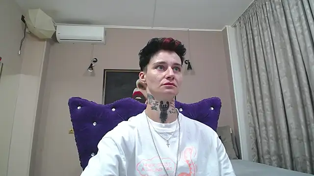 Snapshot of KennyXSX chatting on July 15, 1:27 pm KennyXSX online show from July 15, 1:27 pm
