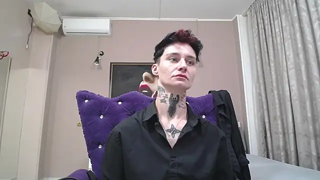 Snapshot of KennyXSX chatting on July 16, 1:39 pm KennyXSX online show from July 16, 1:39 pm
