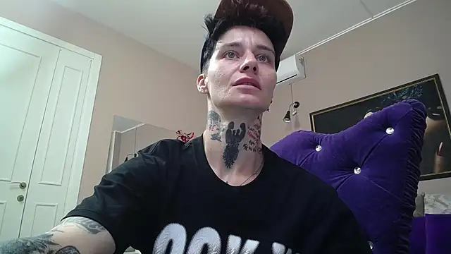 Snapshot of KennyXSX chatting on July 23, 12:36 pm KennyXSX online show from July 23, 12:36 pm