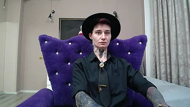 Snapshot of KennyXSX chatting on July 31, 12:26 pm KennyXSX online show from July 31, 12:26 pm