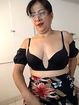 christy ant online show from February 28, 5:36 pm