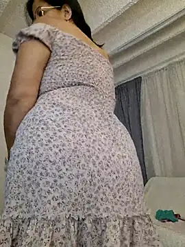 Snapshot of christy_ant chatting on May 8, 8:25 pm christy ant online show from May 8, 8:25 pm
