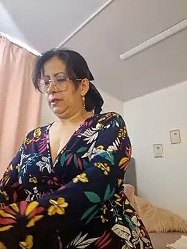 Snapshot of christy_ant chatting on May 26, 4:14 pm christy ant online show from May 26, 4:14 pm
