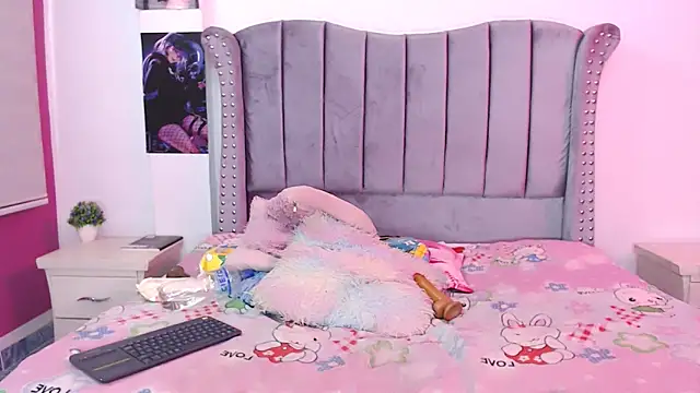 sexy abby01 online show from June 20, 3:48 pm