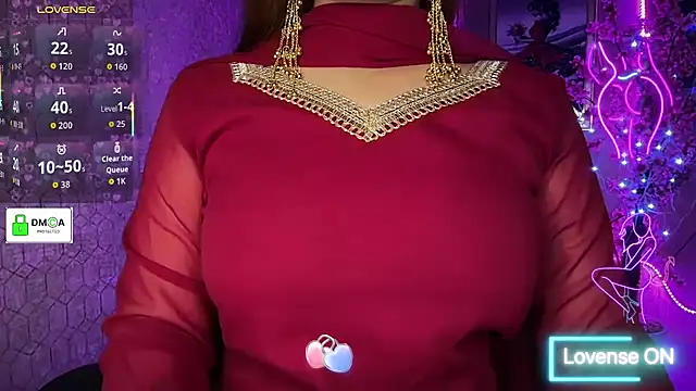 DimondGirl  online show from August 1, 7:24 pm