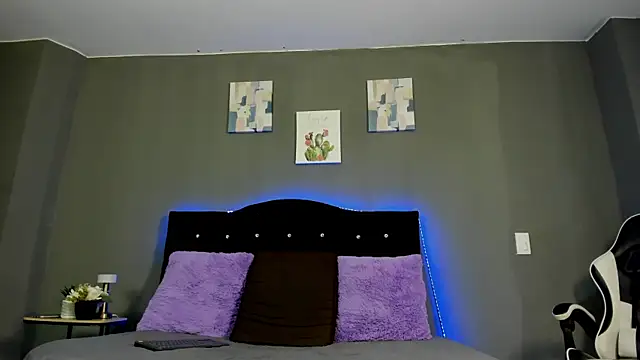 alex xhunter online show from March 27, 7:24 pm