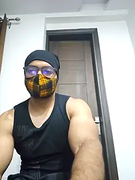 NunnuLelo online show from May 10, 9:09 pm