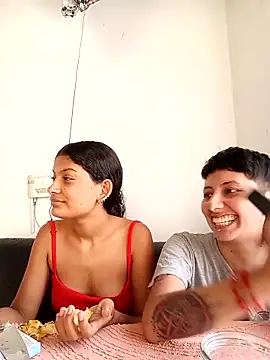 Mei and Gaby online show from March 13, 7:09 pm