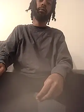 AverageAnt  online show from February 26, 5:45 pm