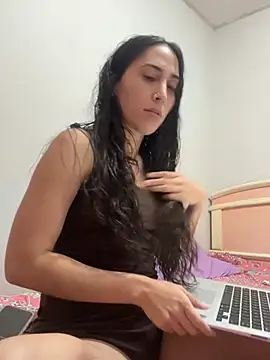 LatinDoll8 online show from June 28, 12:16 am