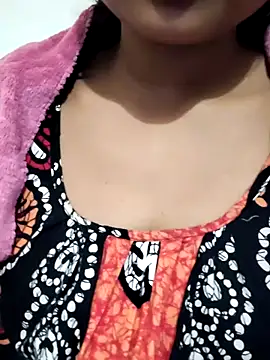 Snapshot of sweety-sexy2 chatting on December 17, 2:34 pm sweety-sexy2 online show from December 17, 2:34 pm