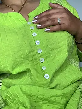 missmisha01 online show from January 11, 6:51 am