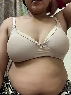 Snapshot of missmisha01 chatting on July 5, 5:09 pm missmisha01 online show from July 5, 5:09 pm