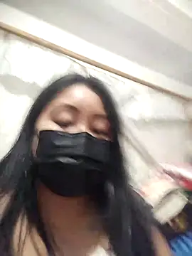 Snapshot of Anee_123 chatting on February 20, 6:10 am Anee 123 online show from February 20, 6:10 am