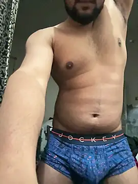 Snapshot of Casonovaz chatting on February 13, 8:16 pm Casonovaz online show from February 13, 8:16 pm