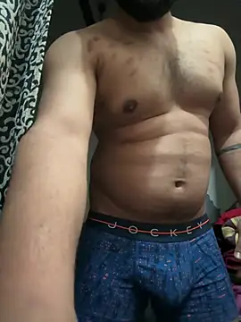 Snapshot of Casonovaz chatting on February 17, 7:53 pm Casonovaz online show from February 17, 7:53 pm