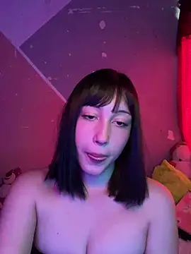 Snapshot of -DOLLY chatting on December 21, 7:43 pm -DOLLY online show from December 21, 7:43 pm