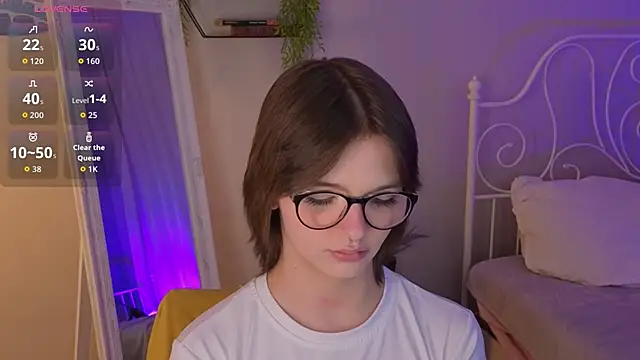 LetoriaNotley online show from February 15, 9:11 pm