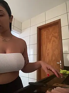 Nini  online show from June 9, 4:07 pm
