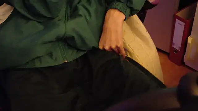 Gay-Versaut online show from December 22, 8:06 pm