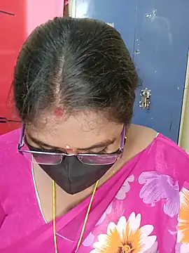 sirisha  9 online show from May 15, 11:45 pm