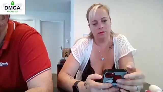 Snapshot of Miss-Chupagirly chatting on June 28, 4:35 pm Miss-Chupagirly online show from June 28, 4:35 pm