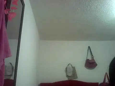 Diamond-jackson3 online show from April 22, 8:32 pm