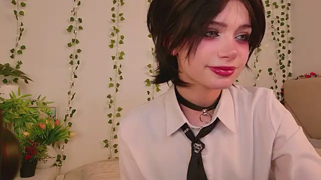 Dark Diva online show from August 4, 9:06 pm