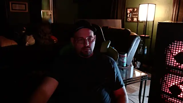 Hunter Largo online show from November 24, 11:04 pm