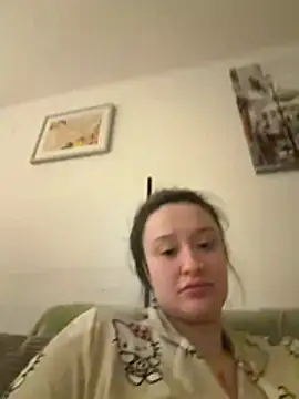 LilyLuck  online show from March 15, 7:09 pm