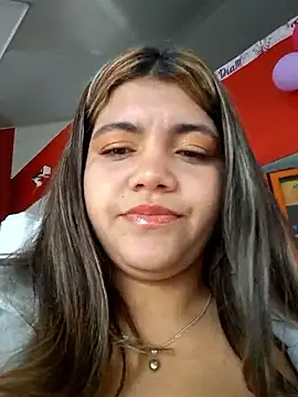 Snapshot of Ivy_enjoy chatting on May 13, 5:32 pm Ivy enjoy online show from May 13, 5:32 pm