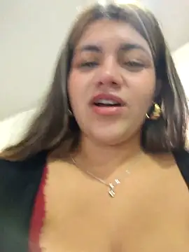 Snapshot of Ivy_enjoy chatting on May 23, 7:29 pm Ivy enjoy online show from May 23, 7:29 pm