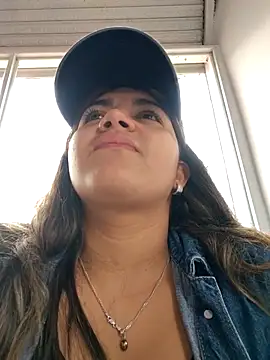 Snapshot of Ivy_enjoy chatting on July 22, 5:38 pm Ivy enjoy online show from July 22, 5:38 pm