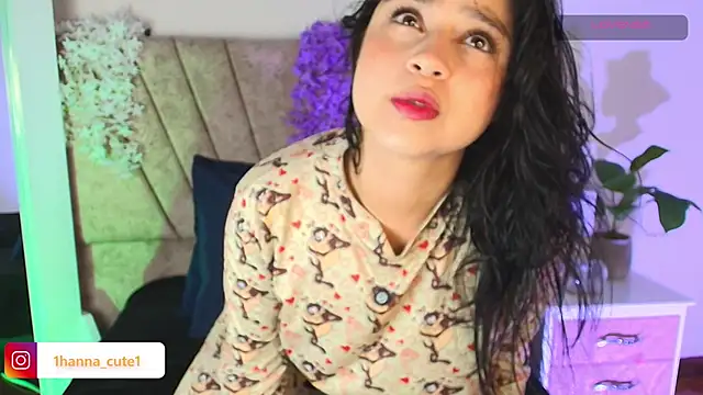 hannaa cute online show from May 14, 12:56 pm