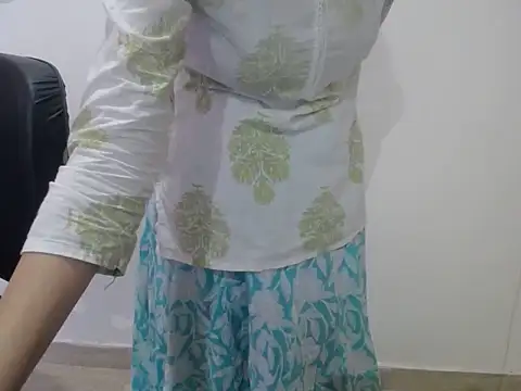 Snapshot of Farhana_beautyfull chatting on April 15, 4:41 am Farhana beautyfull online show from April 15, 4:41 am