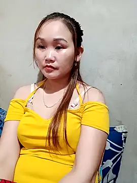 Snapshot of yula-bi chatting on May 9, 1:33 am yula-bi online show from May 9, 1:33 am