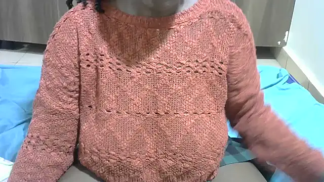 Snapshot of HII- chatting on December 19, 7:21 pm HII- online show from December 19, 7:21 pm