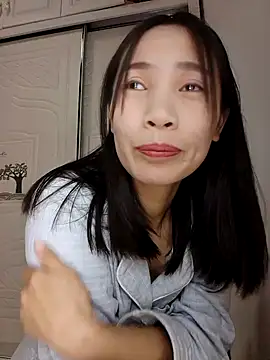 Snapshot of baby-9371 chatting on December 19, 2:35 pm baby-9371 online show from December 19, 2:35 pm