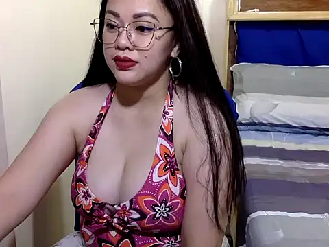celine margo online show from April 21, 6:09 am