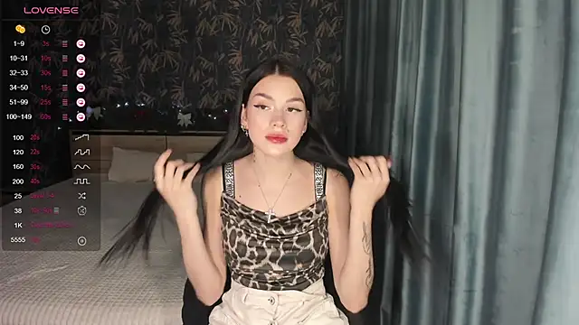 Snapshot of E_vaa chatting on December 19, 3:08 pm E vaa online show from December 19, 3:08 pm