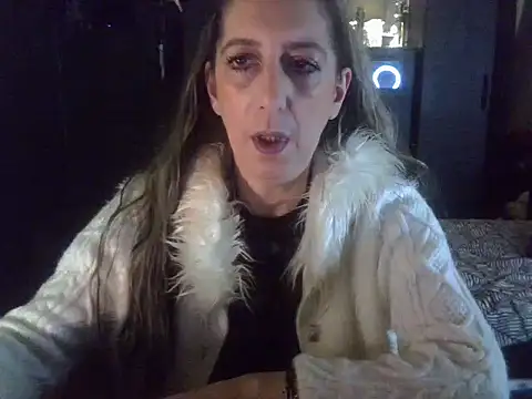 labelgecoquine online show from February 19, 7:27 pm