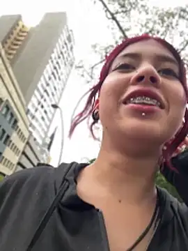 Snapshot of CamiTeaseX_ chatting on February 5, 1:49 pm CamiTeaseX online show from February 5, 1:49 pm