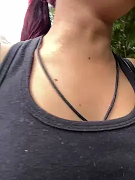 Snapshot of CamiTeaseX_ chatting on February 10, 1:26 pm CamiTeaseX online show from February 10, 1:26 pm