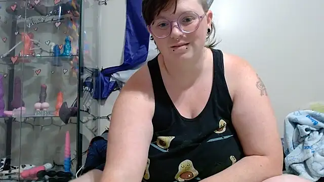 Snapshot of Pupghostt chatting on June 13, 9:57 pm Pupghostt online show from June 13, 9:57 pm